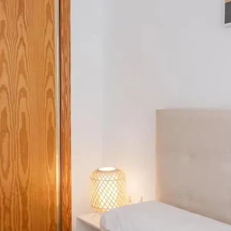 Modern With Sea View In 45 M² & Pool Apartment