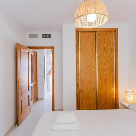 Apartment Modern With Sea View In 45 M² & Pool Calpe