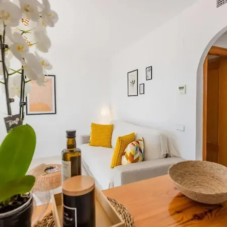 Apartment Modern With Sea View In 45 M² & Pool